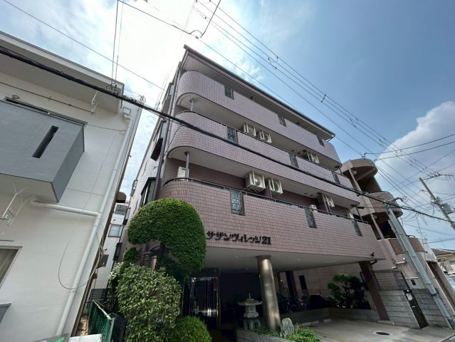 サザン・ヴィレッジ21の外観