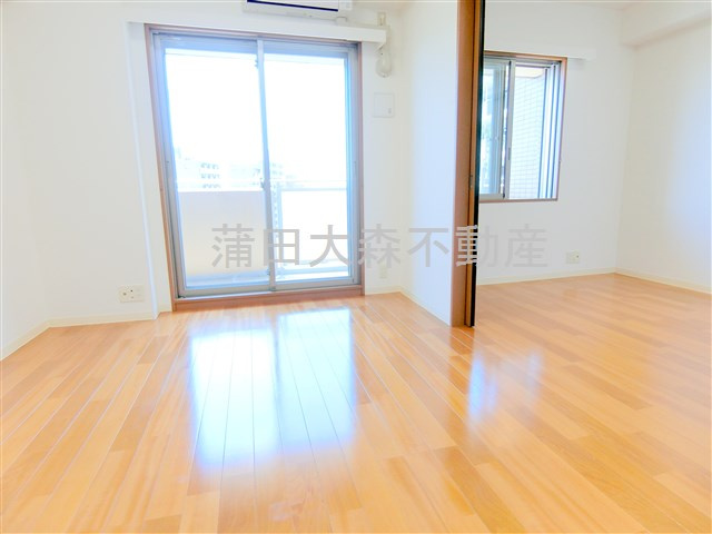 ジョイスコートの居間・リビング