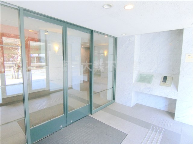 ジョイスコートのエントランス|エントランス　