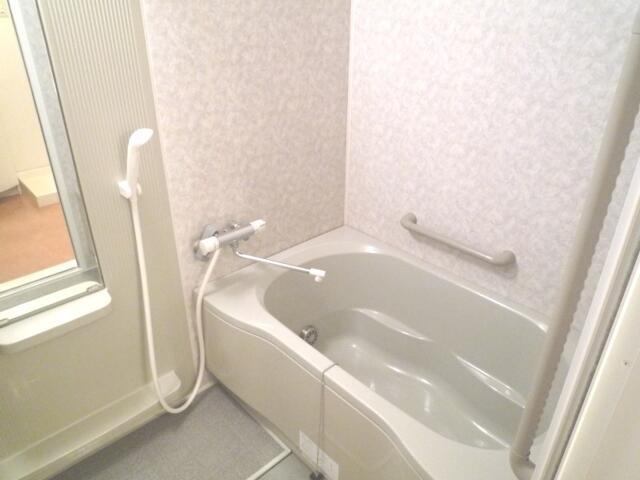 グラン・ソラール丸の内の浴室| 