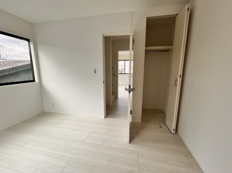 【洋室】 | 戸田市笹目五1期　1号棟 | 北東のお部屋6帖です。クローゼットがあるので、安心です。