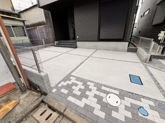 【前面道路含む現地写真】 | 戸田市笹目五1期　1号棟 | 前面道路含む現地写真です