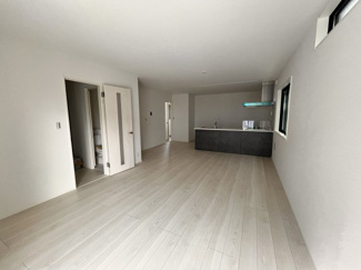 【玄関】 | 戸田市笹目五1期　1号棟 | インナーエントランスになっていて、雨の時も安心です。