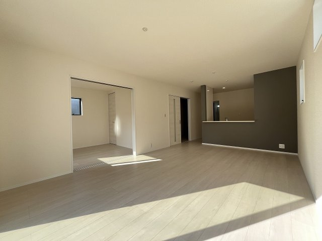 【収納】 | 糸島市加布里5丁目第8　1号棟（全2棟）【仲介手数料無料・0円】 | 現地写真。