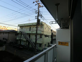 リブリ・立川富士見町のバルコニー