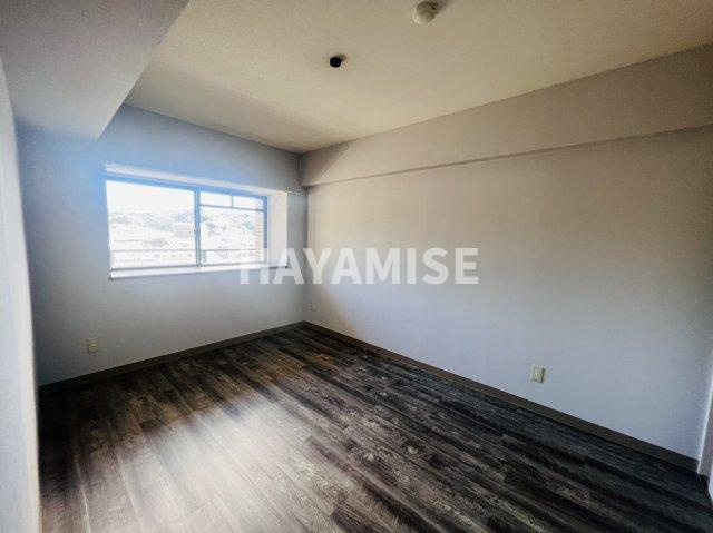 東長崎ハイツの洋室