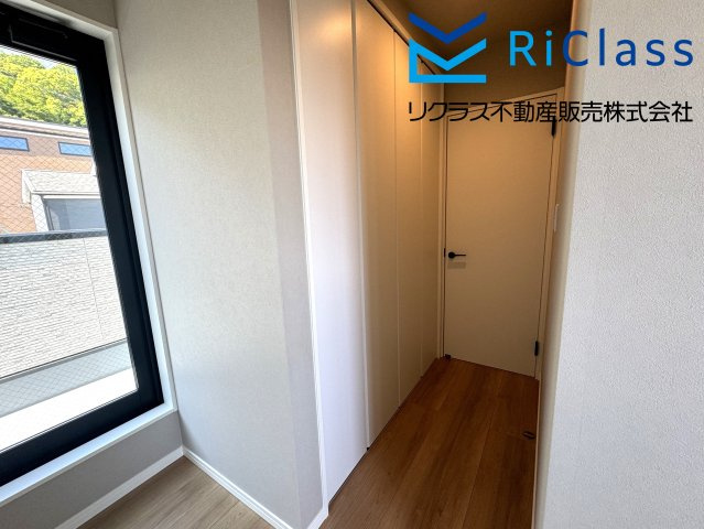 新築戸建　神戸市兵庫区氷室町2丁目12の寝室|寝室には大容量のクローゼットあります