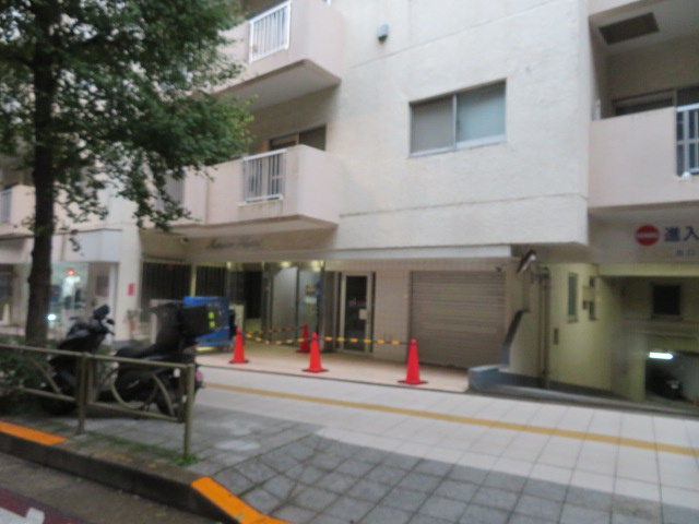 世田谷区池尻２丁目の店舗事務所