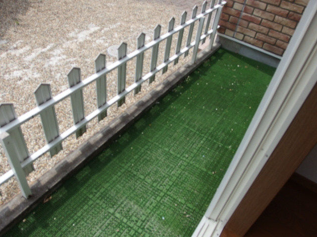 ドエルマルシェＥの庭