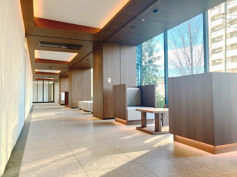 オハナ　柏たなかパークフロントのロビー|落ち着いたロビーです