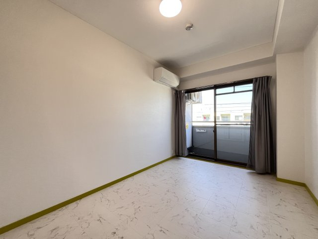 コーポキタノの洋室