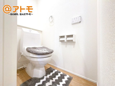 【トイレ】 | 駿東郡清水町徳倉第1期　新築戸建　1号棟 | 窓があり換気もすぐにできる、清潔感のあるトイレです♪