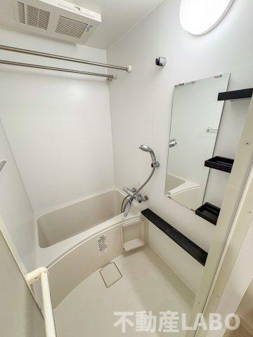 エステムコート難波Ⅶビヨンドの浴室