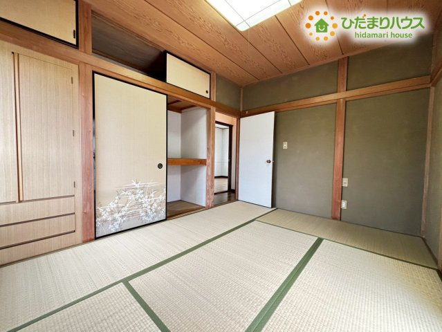 吉見町御所　中古一戸建ての内装