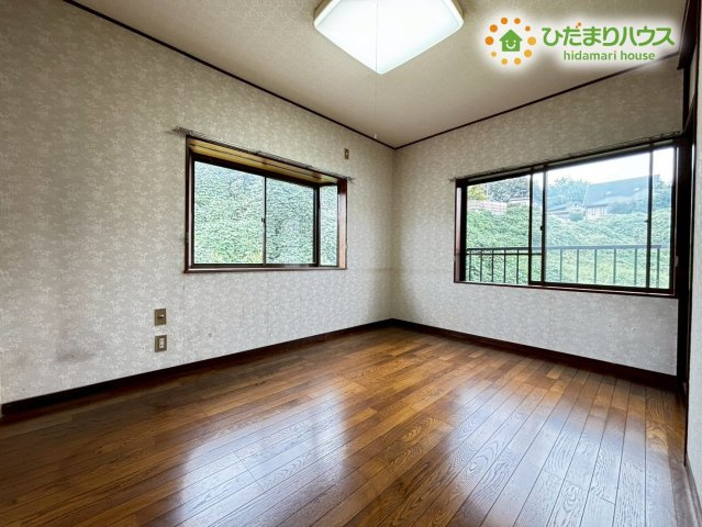 吉見町御所　中古一戸建ての洋室