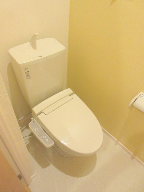 グランソレイユ本牧のトイレ|ウォシュレット付のトイレ　※同仕様