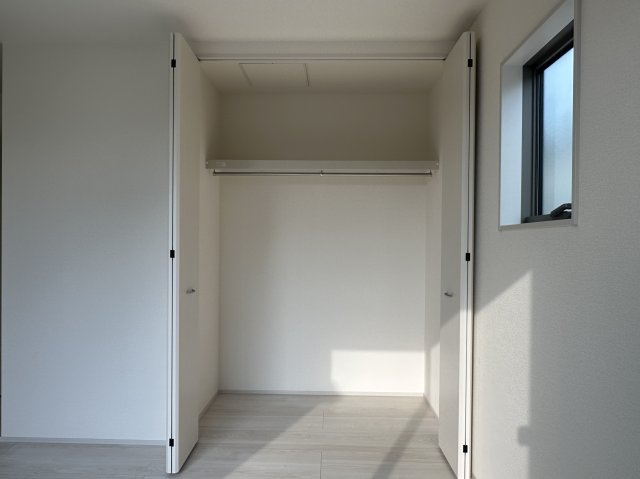 明石市朝霧町1丁目新築戸建の収納