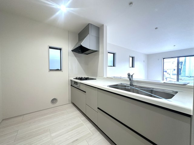 明石市朝霧町1丁目新築戸建のキッチン