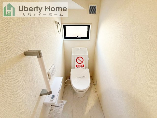 古河市長谷町第6　新築戸建のトイレ