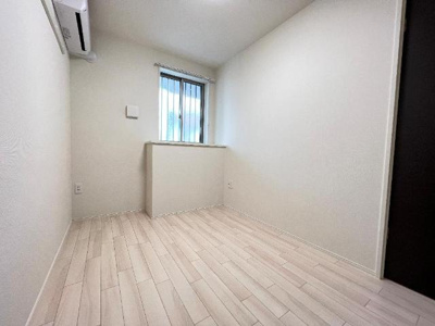 【寝室】 | ウィンドヒルA | 室内