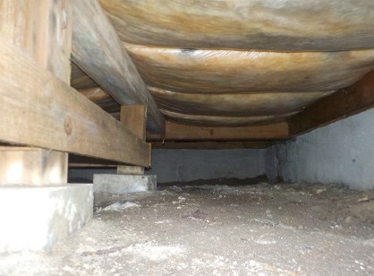 八戸市大字尻内町字大仏のその他|中古住宅の3大リスクである、雨漏り、主要構造部分の欠陥や腐食、給排水管の漏水や故障を２年間保証します。その前提で床下まで確認の上でリフォームし、シロアリの被害調査と防除工事もおこないます。