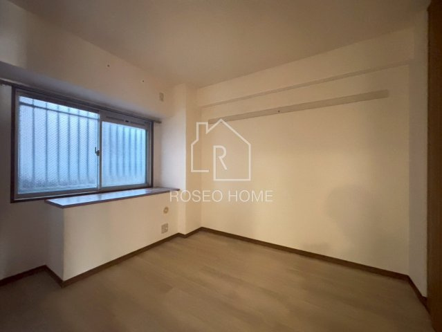 アメニティ江戸堀の洋室