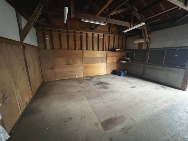 共友メリヤス有限会社3番３番倉庫の内装|内装です