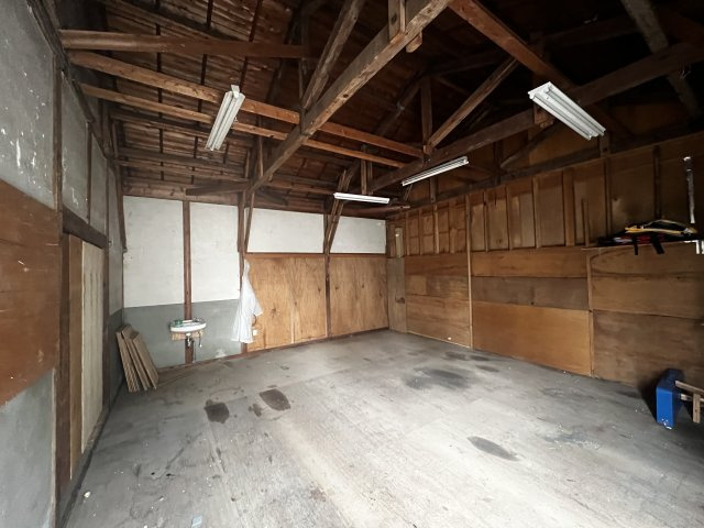 共友メリヤス有限会社3番３番倉庫の内装|内装です