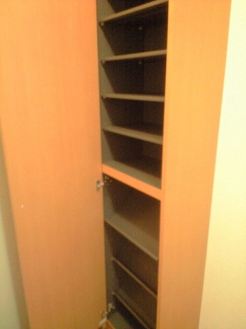 ファミール白楽の玄関|あると嬉しい高さのあるシューズボックス