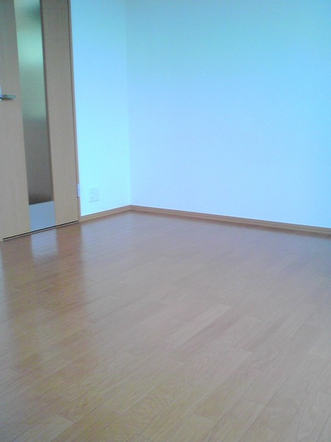 ファミール白楽の洋室