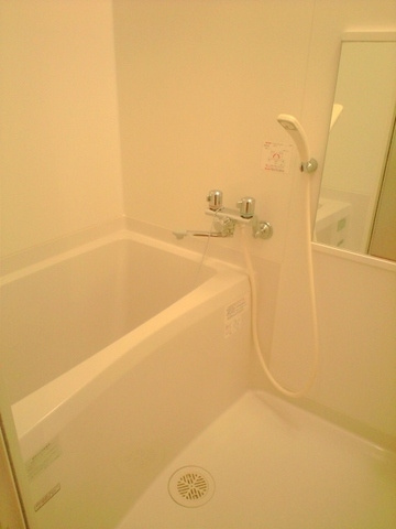 ファミール白楽の浴室