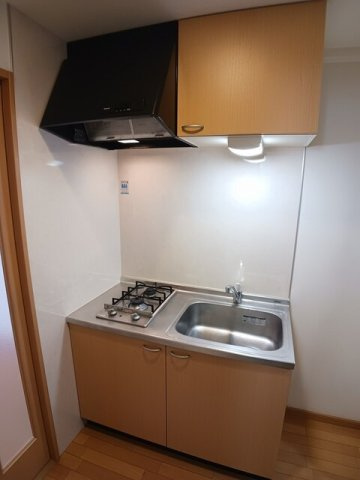 オリエンタル長田駅前のキッチン|きれいなキッチンです