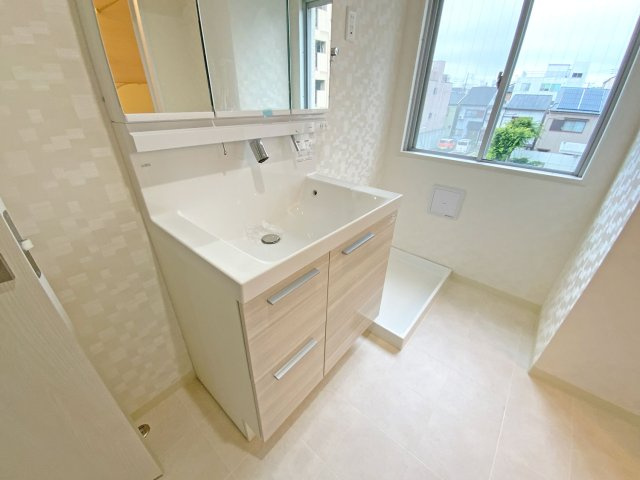 グレイスハイツ板宿の独立洗面台|洗面化粧台