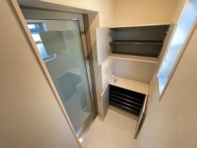 【玄関】 | Garage Villa 山之手