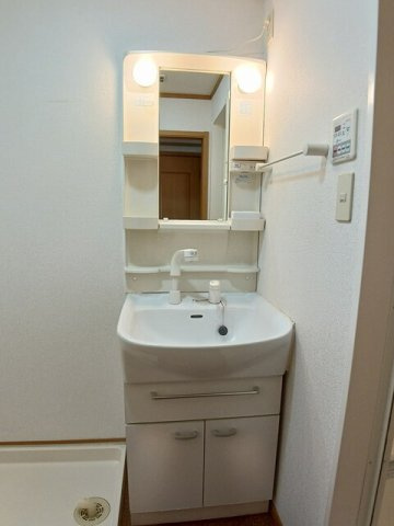 カンタービレの洗面所|洗面所です