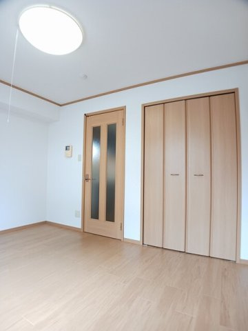 カンタービレの内装|明るい室内です