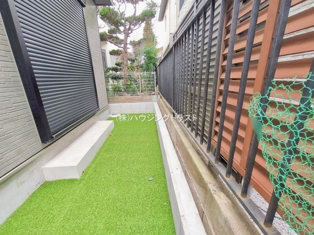 仲介手数料無料　ハートフルタウン所沢中新井１８期　全２棟の庭