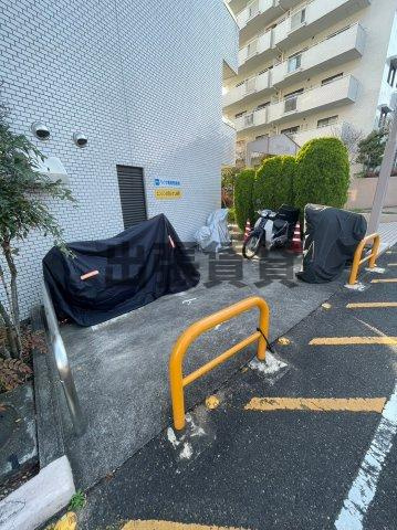 仲介手数料0円！！八事ガーデンヒルズの駐車場