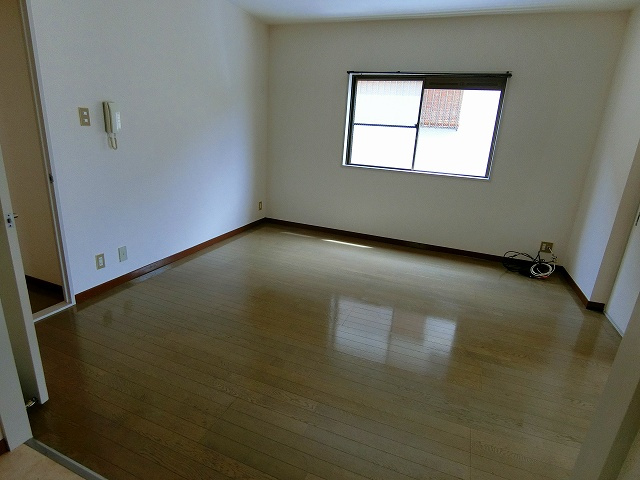 ヴィラ浜甲子園の居間・リビング