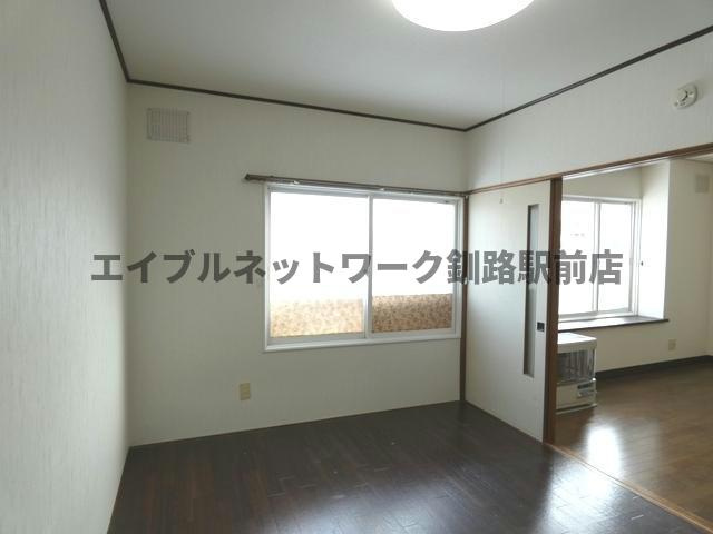 メゾンルミエールⅡの居間・リビング