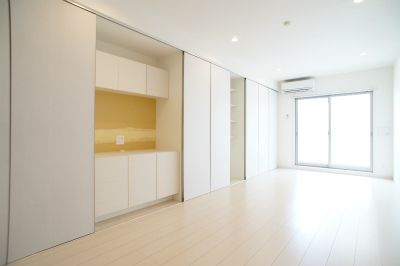 リブリ・グランドゥールの居間・リビング