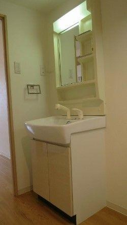 カスタリア志賀本通　名古屋市賃貸　仲介手数料無料の洗面所|洗面