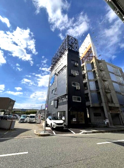 Ｔｈｅ　Ｉｎｔｅｒｃｈａｎｇｅ　ＢＬＤｓの周辺