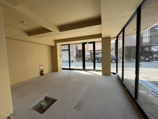 大阪市西区本田２丁目の店舗事務所の内装