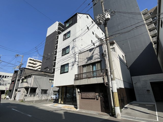 大阪市西区本田２丁目の店舗事務所の外観
