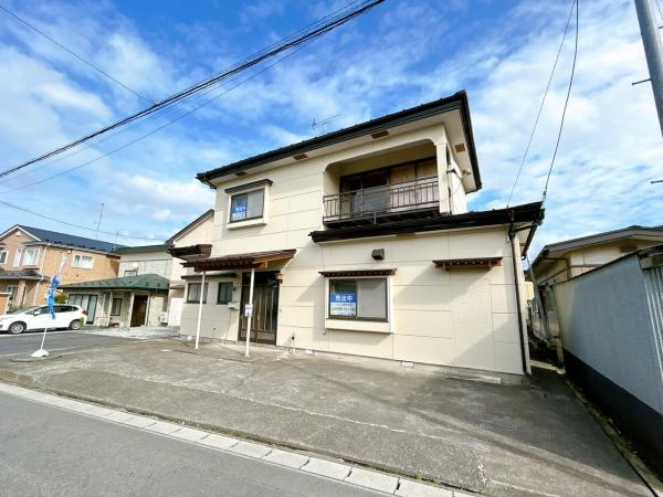 八戸市大字新井田字出口平の外観|価格には消費税、リフォーム費用を含みます。リフォーム中でもご案内可能。内覧希望の方はお電話ください。