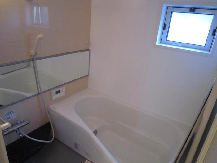 エクレール南の浴室