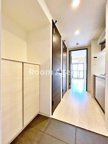 S-RESIDENCE名駅Northの玄関