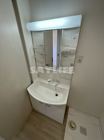 大阪市城東区諏訪４丁目の賃貸マンションの独立洗面台