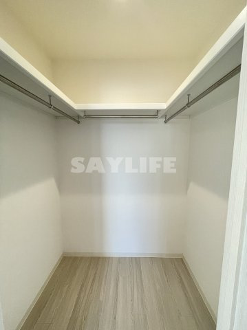 大阪市城東区諏訪４丁目の賃貸マンションの収納